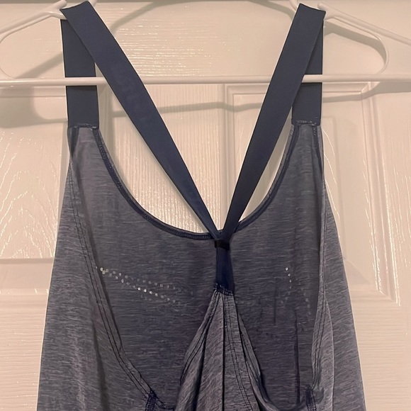 Small Nike Indigo Dri-Fit Top - Picture 4 of 4